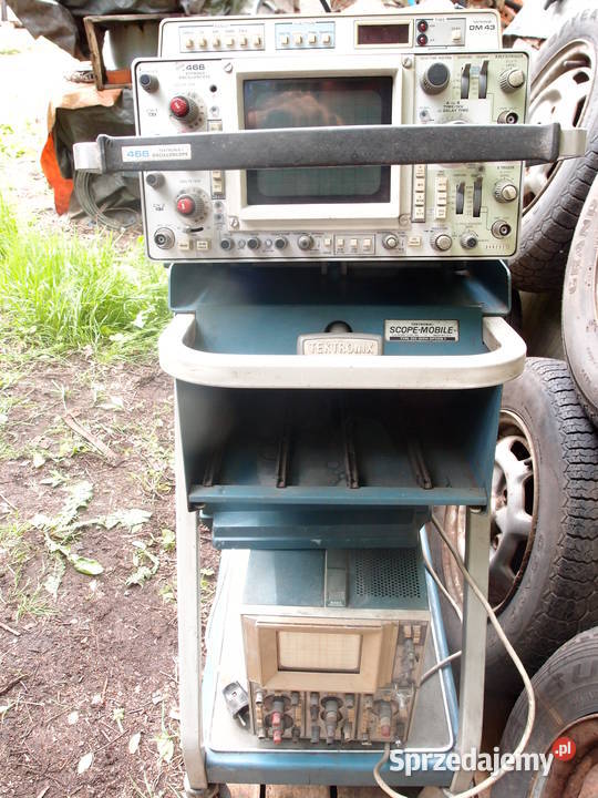 Oscyloskop Tektronix model DM43 466 z wózkiem sprzedam