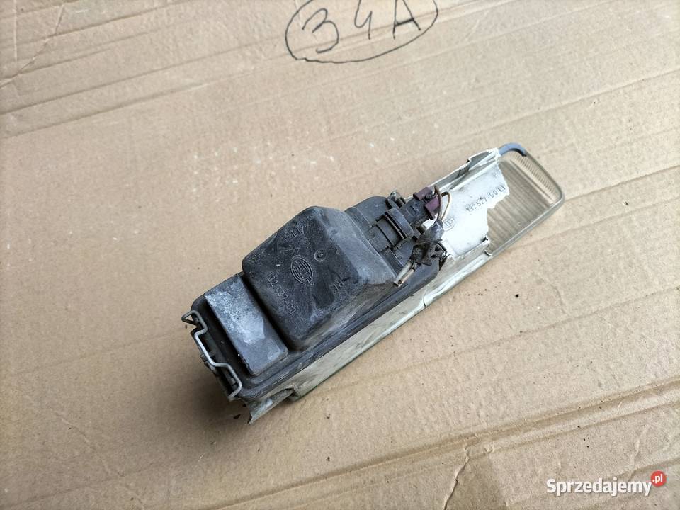 Audi 80 B3 B4 HELLA HALOGEN LEWY SZKŁO HALOGENU Pozostałe Kamień-Kolonia
