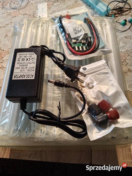 Tester pojemności baterii DLB600W 200V 40A sprzedam