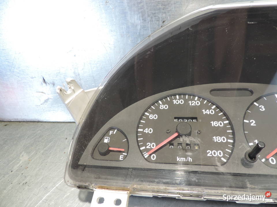 LICZNIK PRĘDKOŚCIOMIERZ SUZUKI SWIFT 2 10 B Nowy Sącz sprzedam