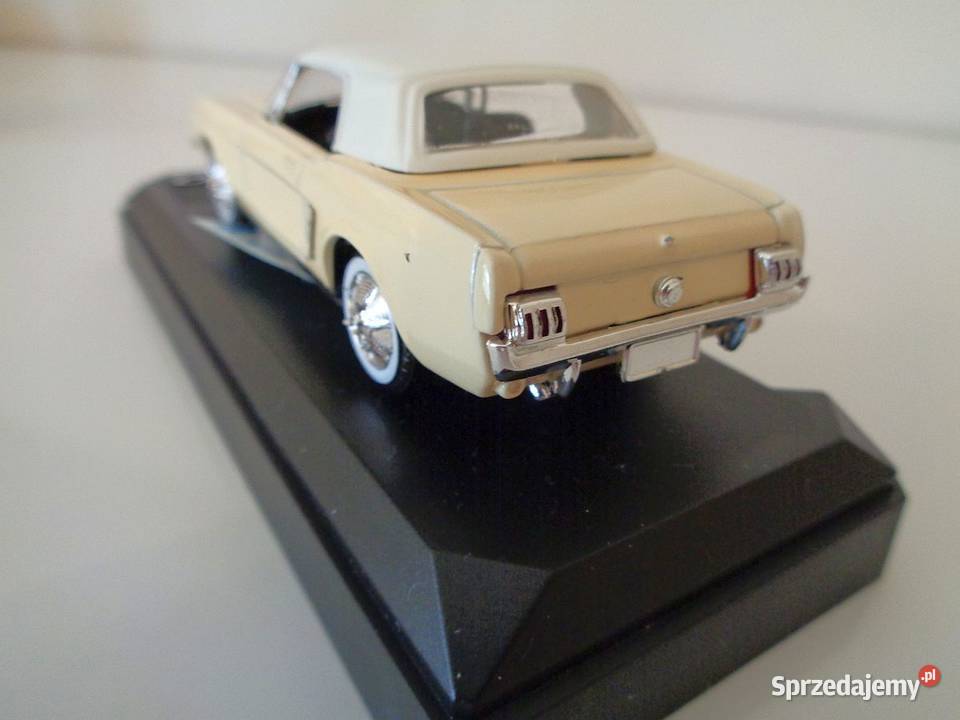 Sprzedam model FORD MUSTANG 1965 Toruń