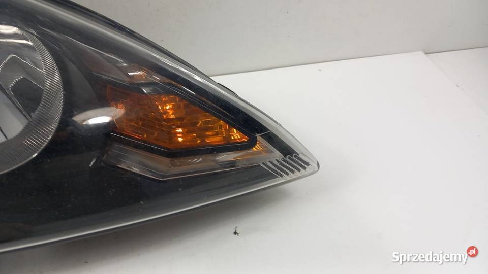 FORD FOCUS MK2 LIFT LAMPA PRZÓD PRAWA wielkopolskie Zbierkowo