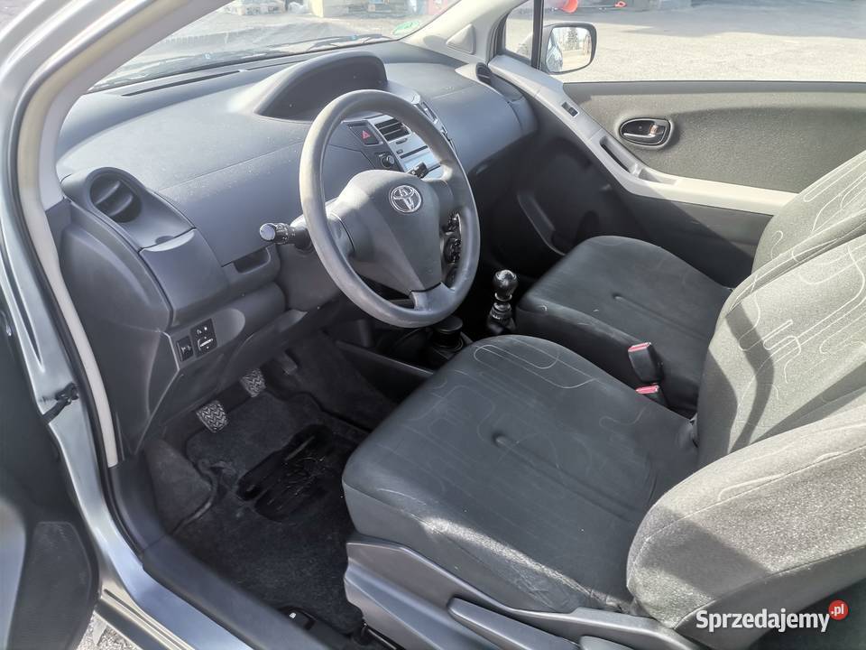 Toyota Yaris 14 D4D z Niemiec nieuszkodzony Gniezno