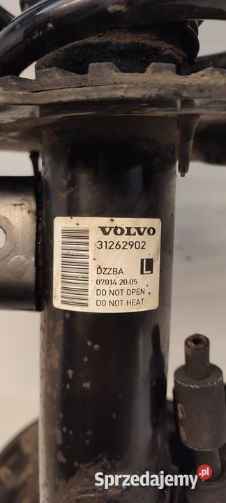 VOLVO V60 ZWROTNICA LEWY PRZÓD 31201285 sprzedam