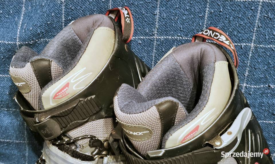 Łyżwy hokejowe TecnoPro rozmiar 440 wkładki 280 Piotrków Trybunalski