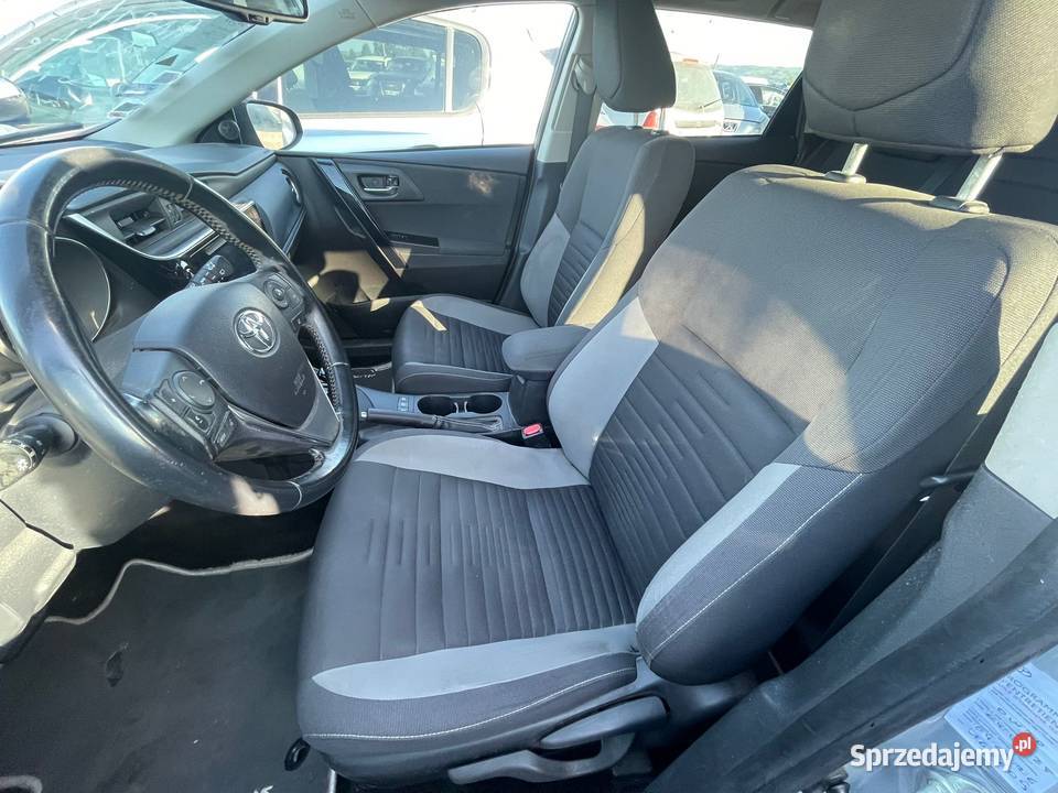 TOYOTA Auris 18i 136 Hybride Touring Sports Hatchback Przemyśl