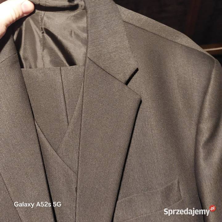 Sprzedam ładny nowy garnitur męski 18254 Ząbki