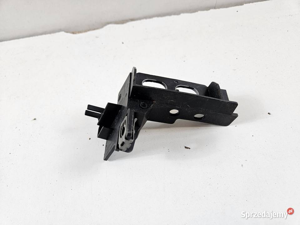 RENAULT KANGOO 4 IV ŚLIZG MOCOWANIE LAMPY LEWY osobowe Międzychód