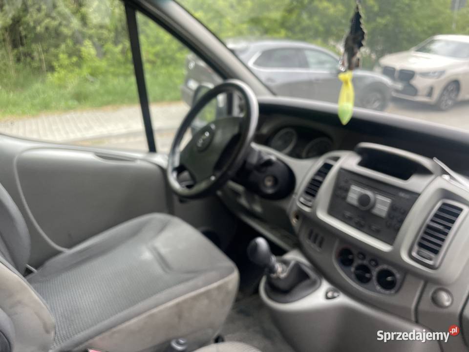 Opel Vivaro 20 CDTI 2008 L2H1 266 814 Lublin