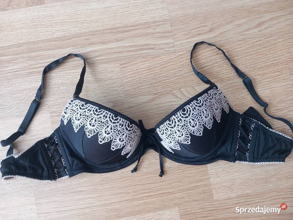 biustonosz push up HM 75B Olkusz