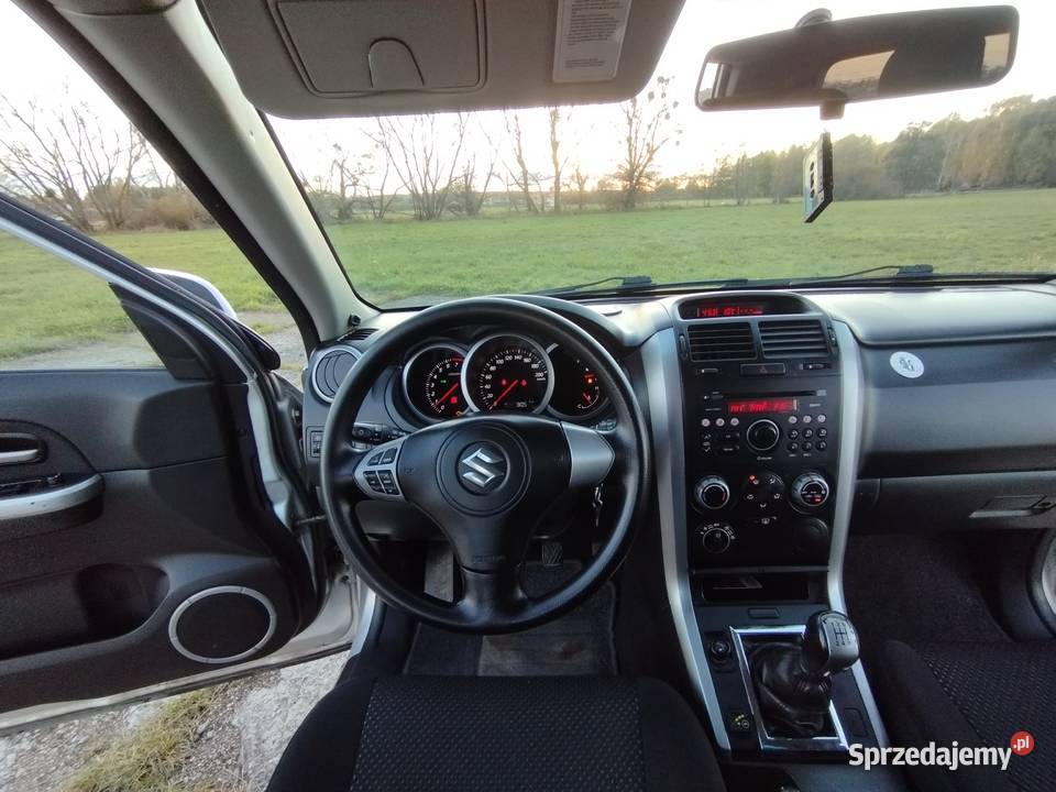 Suzuki Grand Vitara 20 bg 2005r Krasnystaw