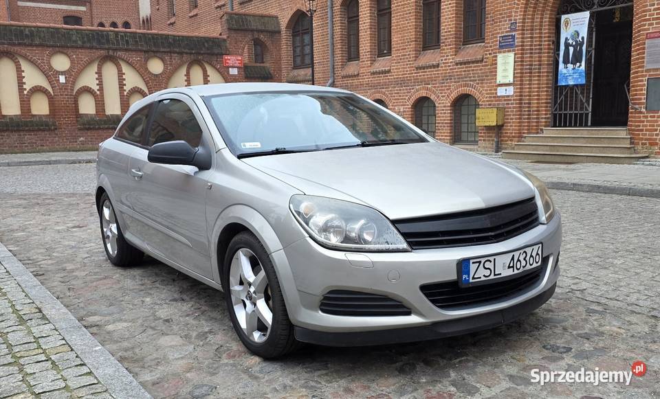 Opel Astra H refkektor Chełmno