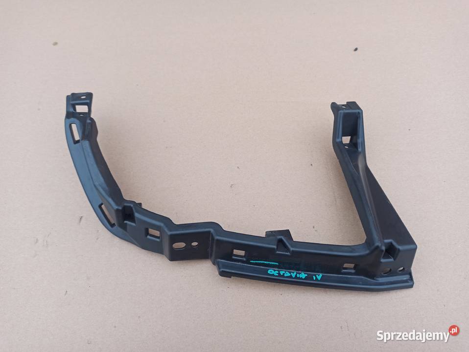 SKODA OCTAVIA IV ŚLIZG MOCOWANIE KONCÓWKI osobowe