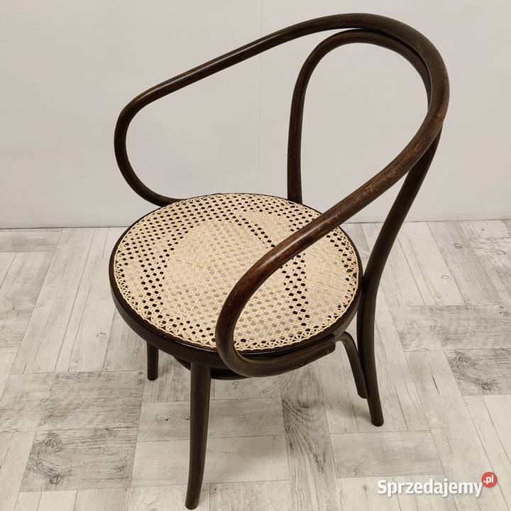 krzesło gięte Fameg model B09 siedzisko rattan Radomsko