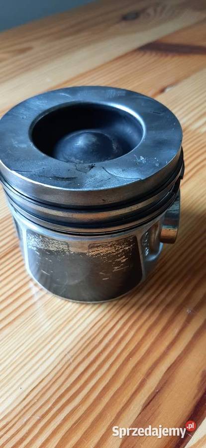 Tłok Renault Nissan 16DCI osobowe Motoryzacja śląskie Bielsko-Biała