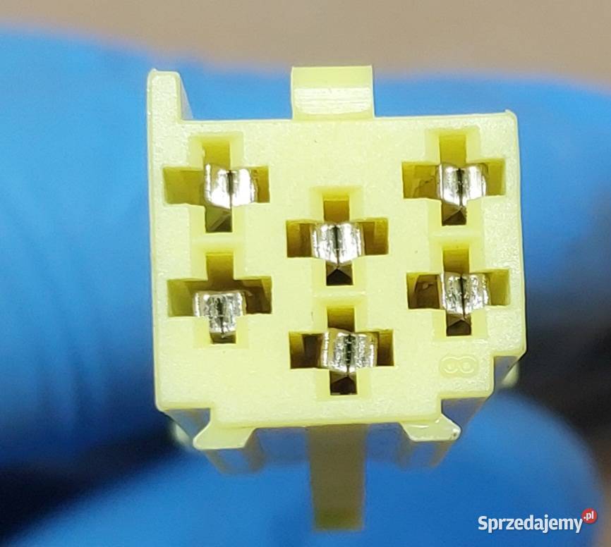 ZŁĄCZE WZMACNIACZA MINI ISO 6 PIN RCA X4 Układ elektryczny dolnośląskie Mielęcin