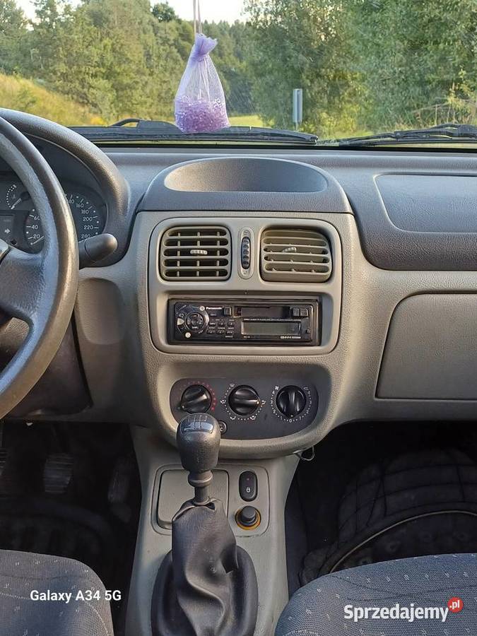 Renault Thalia Ubocze