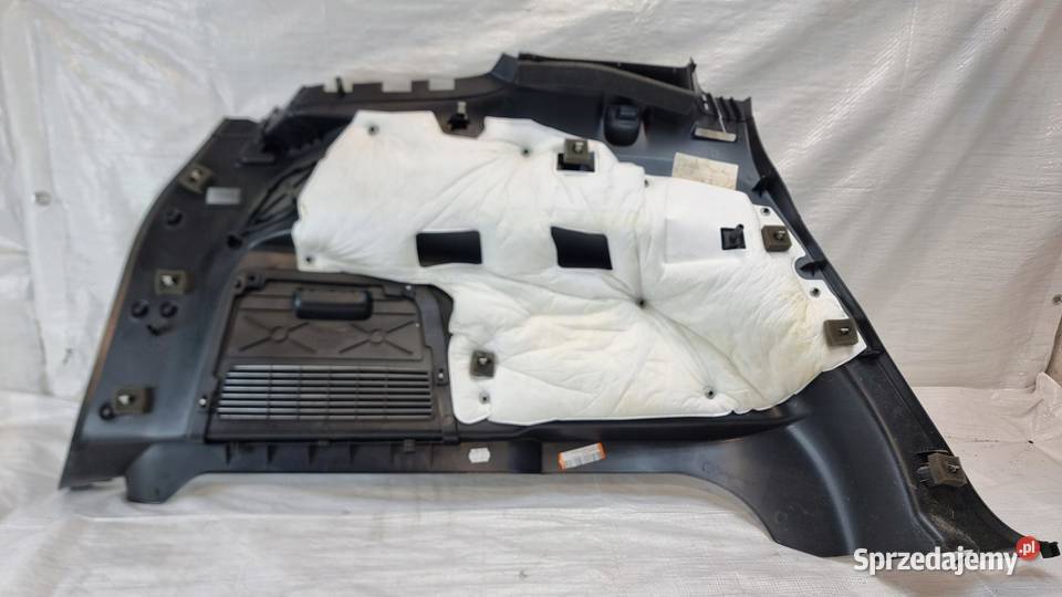 TAPICERKA BOCZEK BAGAŻNIKA PRAWY FORD S MK1