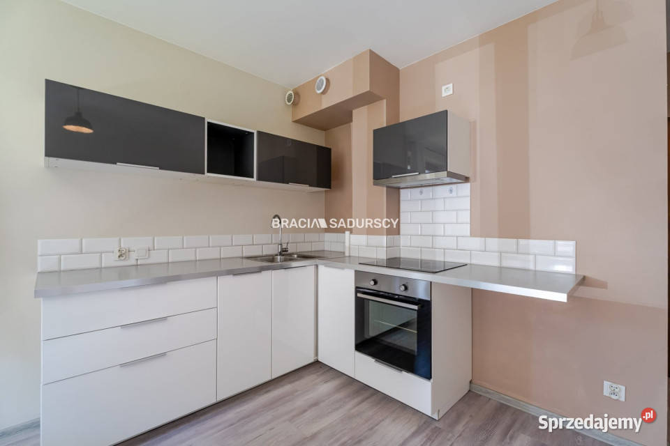 Do sprzedaży mieszkanie Kraków Dąbska 346m2 2pok sprzedam