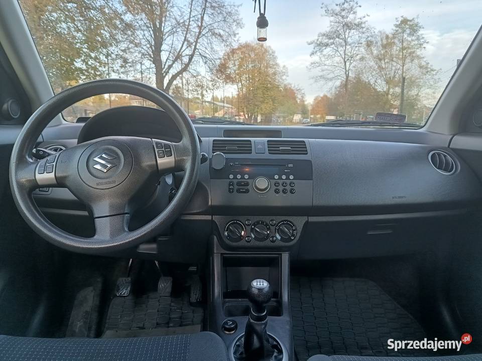 Suzuki Swift 13 benzyna 2006r Chrzanów