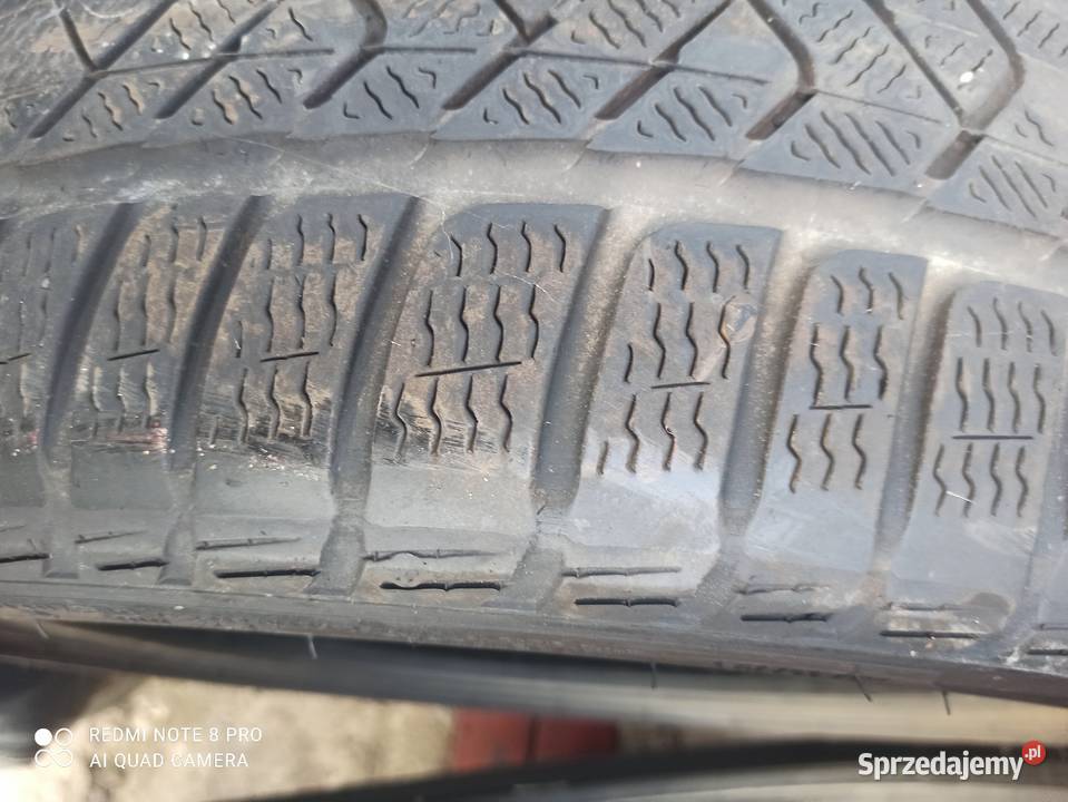 Opony zimowe Pirelli Sottozero 3 24535 R19 dwie Kielce