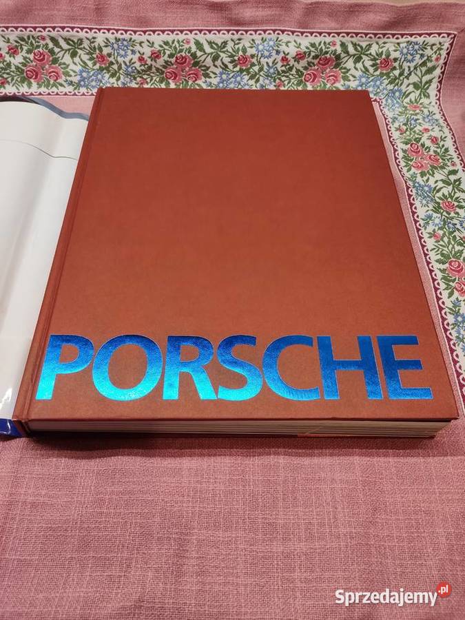Album książka Porsche Lucinda Lewis Konemann Głuchołazy