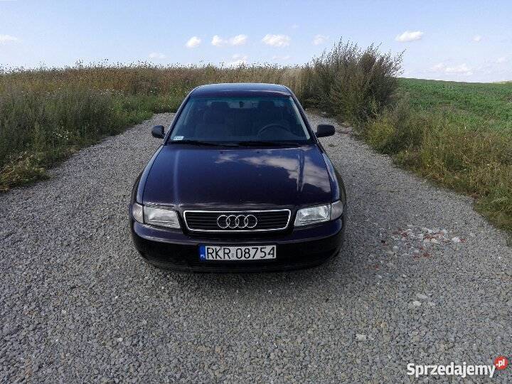 Audi A4 B5 16LPG Klima sprawna nieuszkodzony Krosno sprzedam