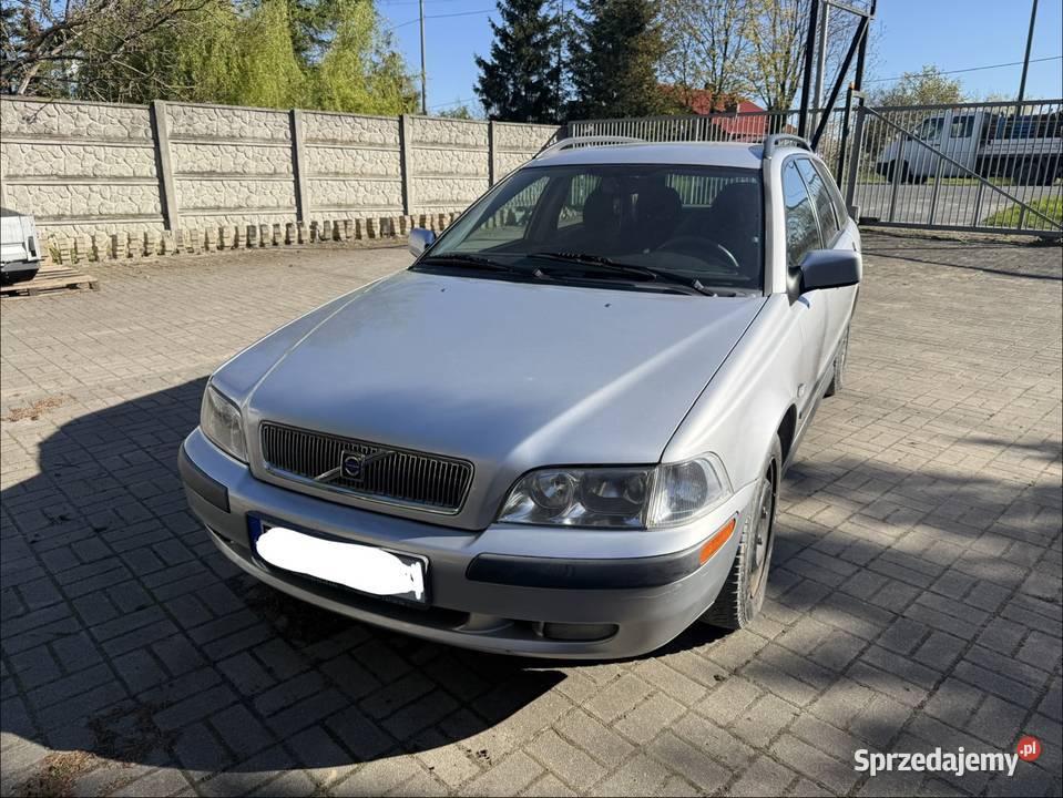 Volvo v40 2001r 18 benzyna 1KM Ostrów Wielkopolski