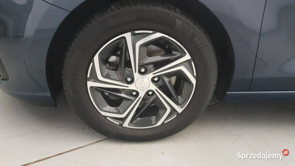 Hyundai i30 15 TGDI 48V Smart Z polskiego salonu Warszawa