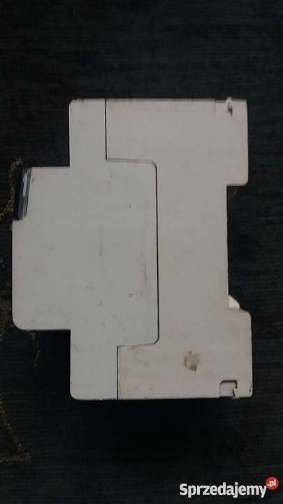 wyłącznik różnicowy 25A różnicówka bezpiecznik Elektryka i akcesoria Rydułtowy