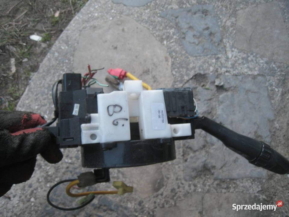 Przełącznik zespolony pająk manetki świateł