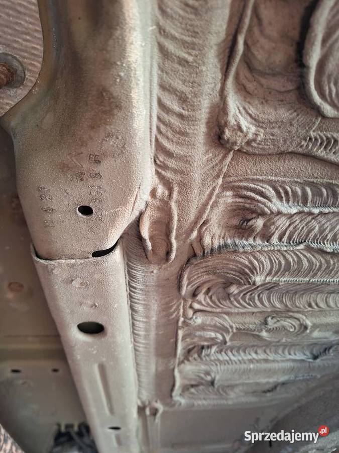 Sprzedam Peugeot 207 14 75 8v mały przebieh Kielce