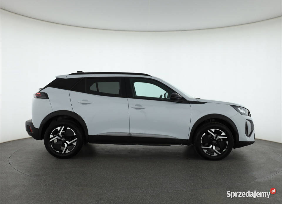 Peugeot 2008 12 PureTech mazowieckie