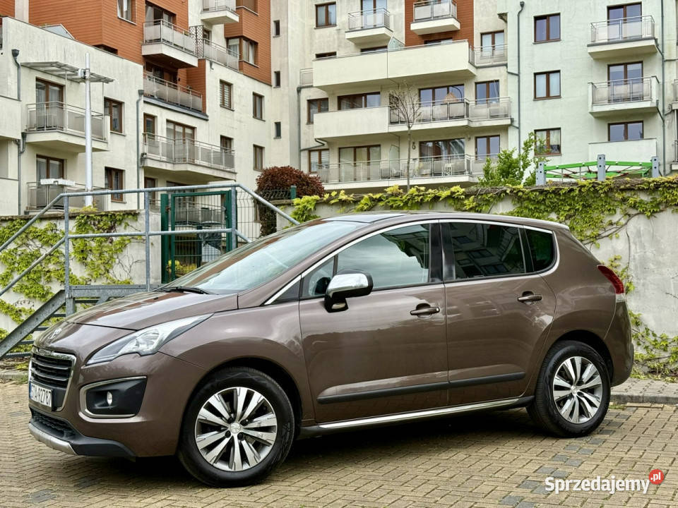 Peugeot 3008 20 HDI Panorama Navi Skóra LED I bluetooth