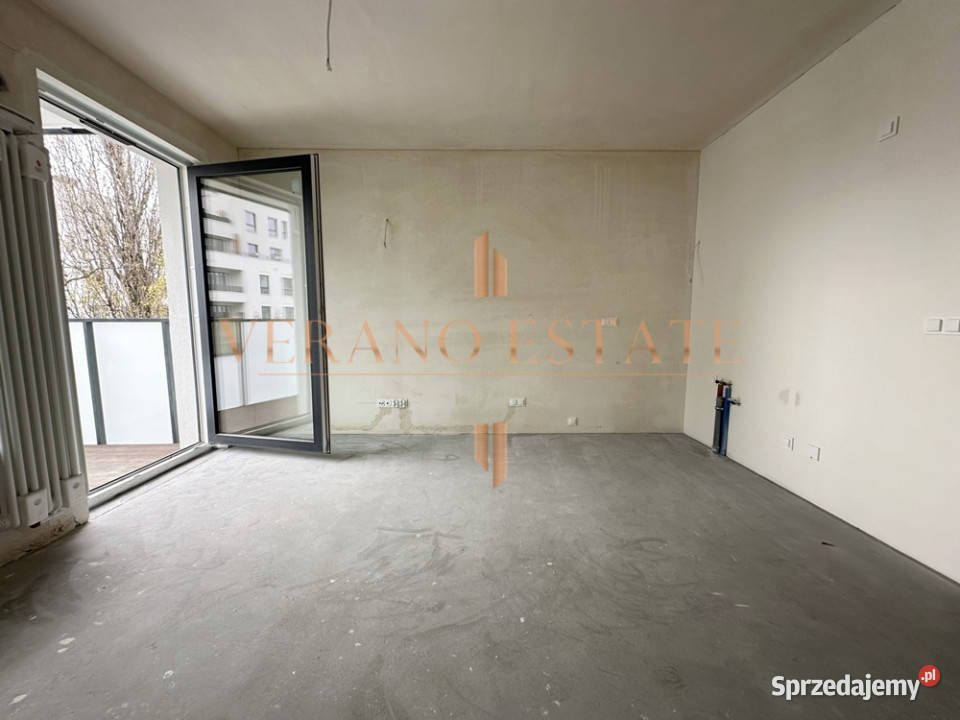 Kawalerka z możliwością wykończenia pod klucz sprzedam