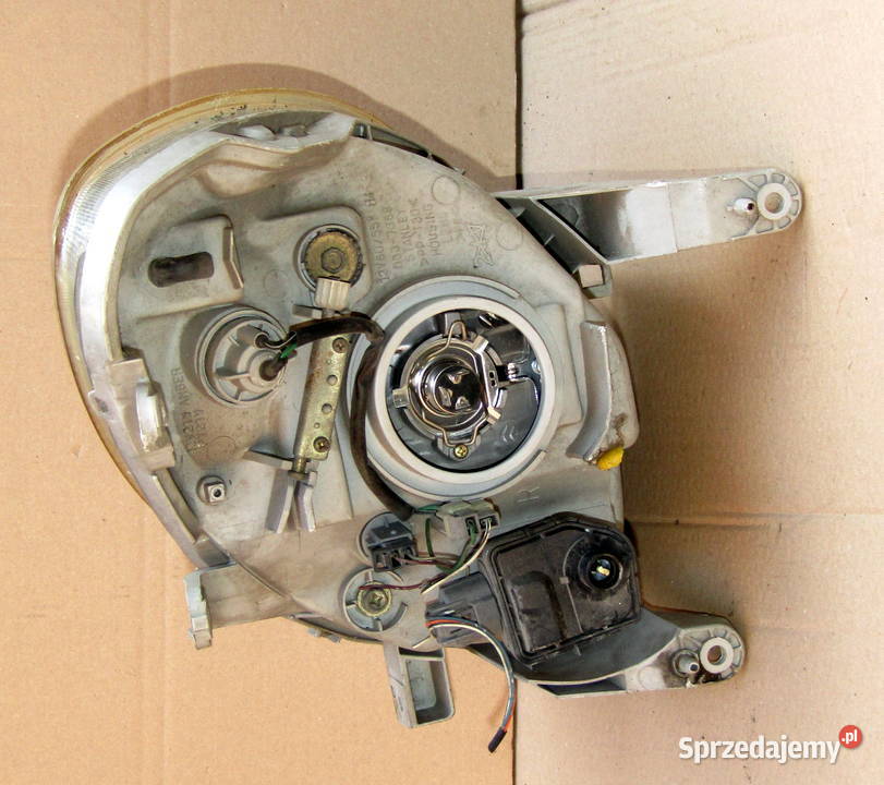 LAMPA PRZEDNIA PRAWA DIAHATSU SIRION osobowe Mysłaków