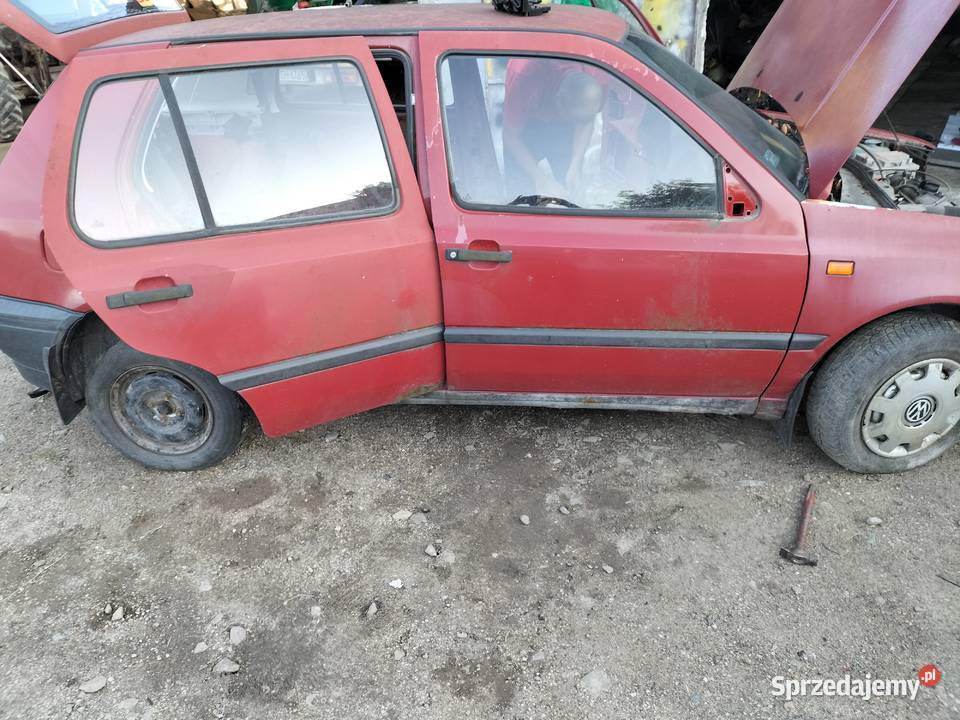 golf 3 półka wykładzina osłona progu pasy osłona Kamień-Kolonia