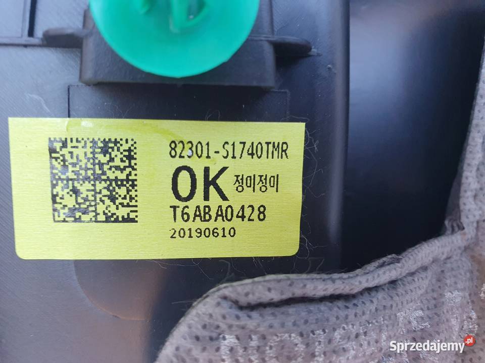 Hyundai Santa Fe IV TAPICERKA PRZEDNICH DRZWI osobowe