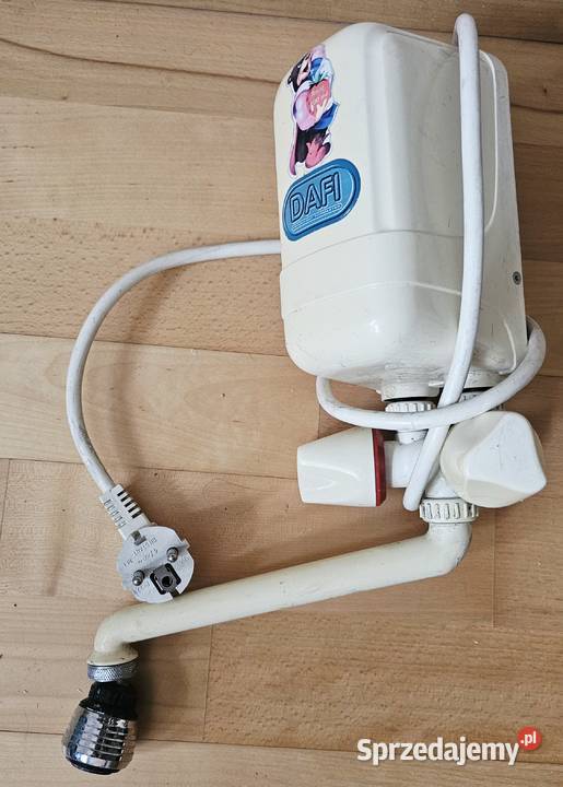 przepływowy ogrzewacz wody Dafi Kraków