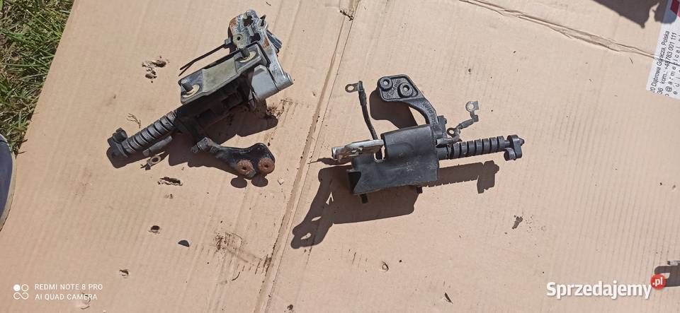 bmw e91 siłowniki tyl klapy komplet Pozostałe Imielin sprzedam