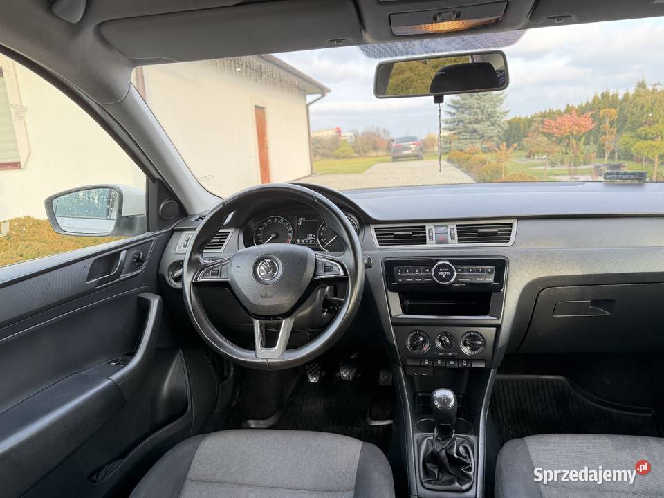 Skoda rapid 16 tdi 115 prywatne autozadbane nieuszkodzony łódzkie Stryków sprzedam