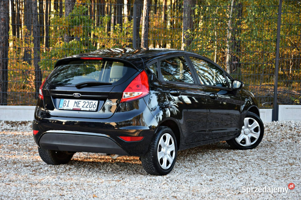 Ford Fiesta 14 Benz 96 Klima Serwis Super Stan serwisowany w ASO Ostrów Mazowiecka sprzedam