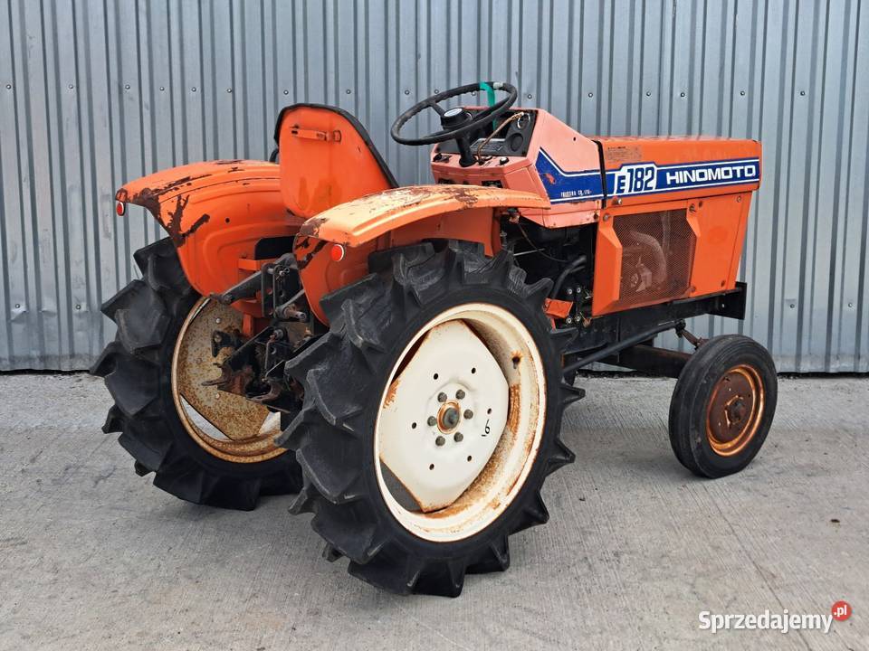 Traktorek traktor HINOMOTO E182S 18 24 Małuszyn sprzedam
