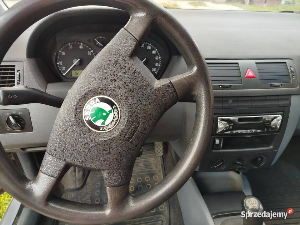 Skoda fabia 12 12v benzyna