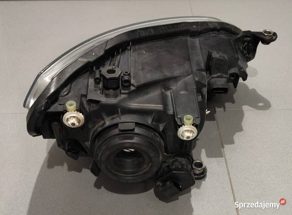 Lewy reflektor VW Up polift dzienne LED Knurów