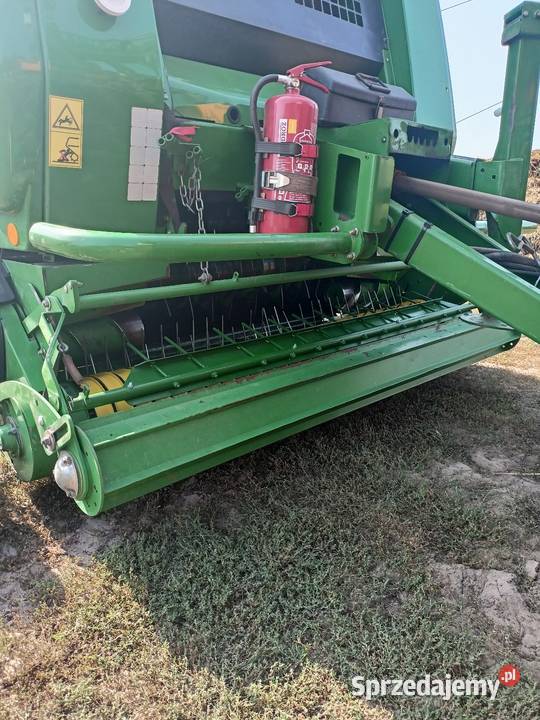 Sprzedam prasę belującą John Deere 864 Maków Mazowiecki