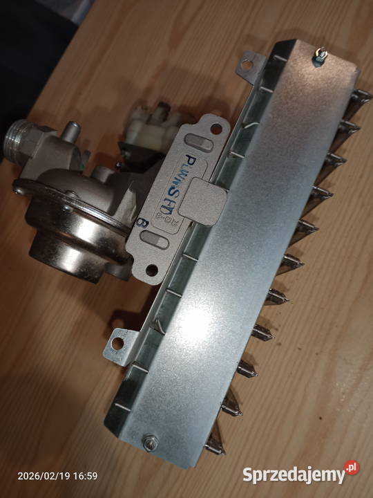 Komplet zespół gazowy wodny palnik Saunier Duval Kielce