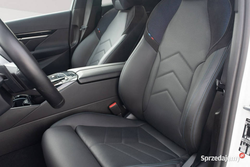 BMW 520 GD7P341520d mHEV M Sport Ambient Podgrzf Gdańsk