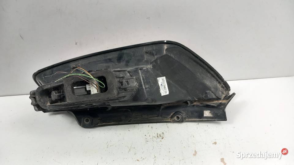 FIAT PUNTO EVO HB LAMPA TYŁ LEWA Zbierkowo