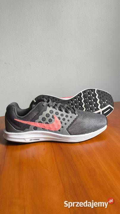 Nike szaropomarańczowe buty biegowesportowe Obuwie sportowe Tychy
